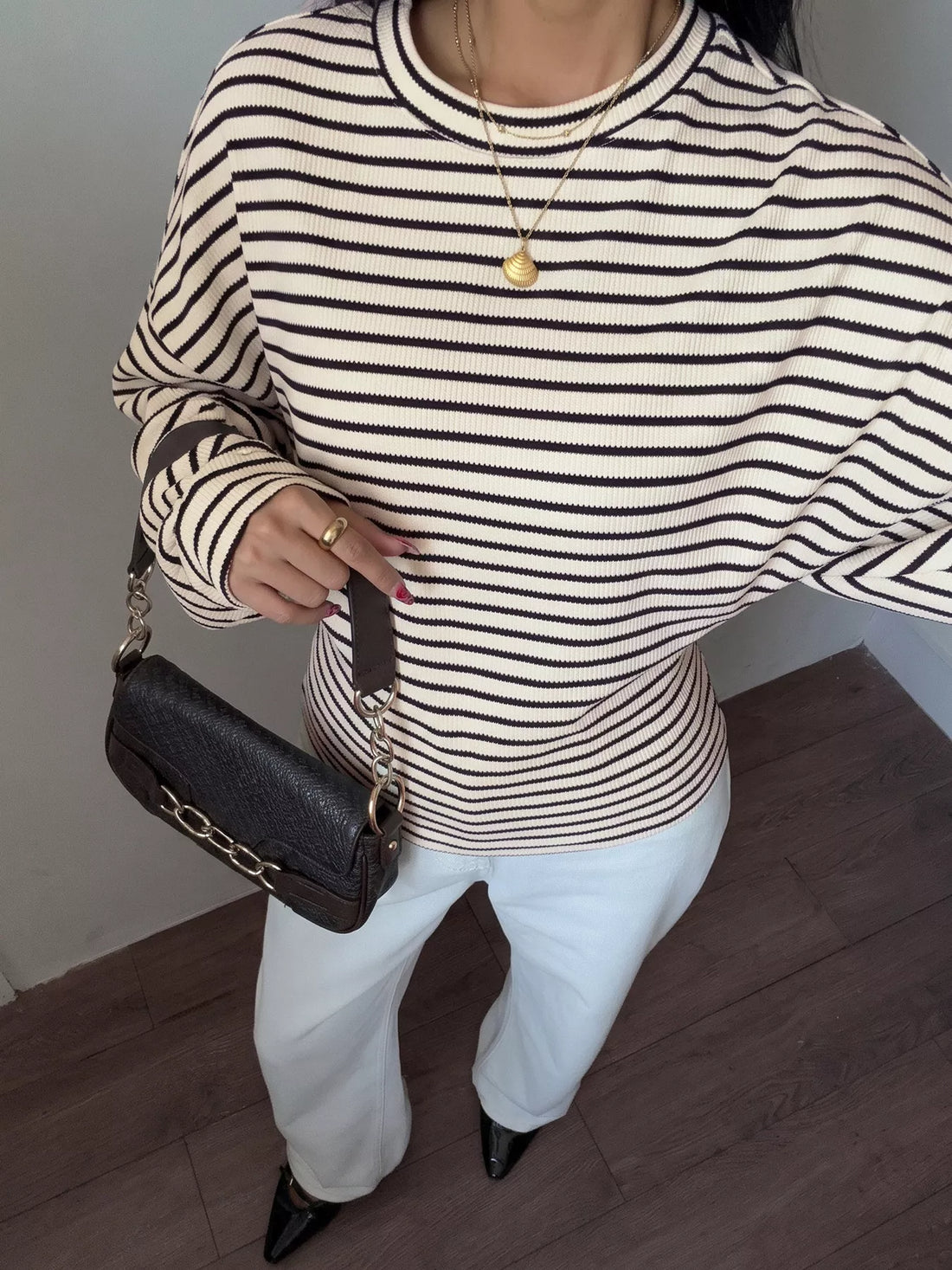 Women’s striped batwing sleeve T-shirt with crew neck