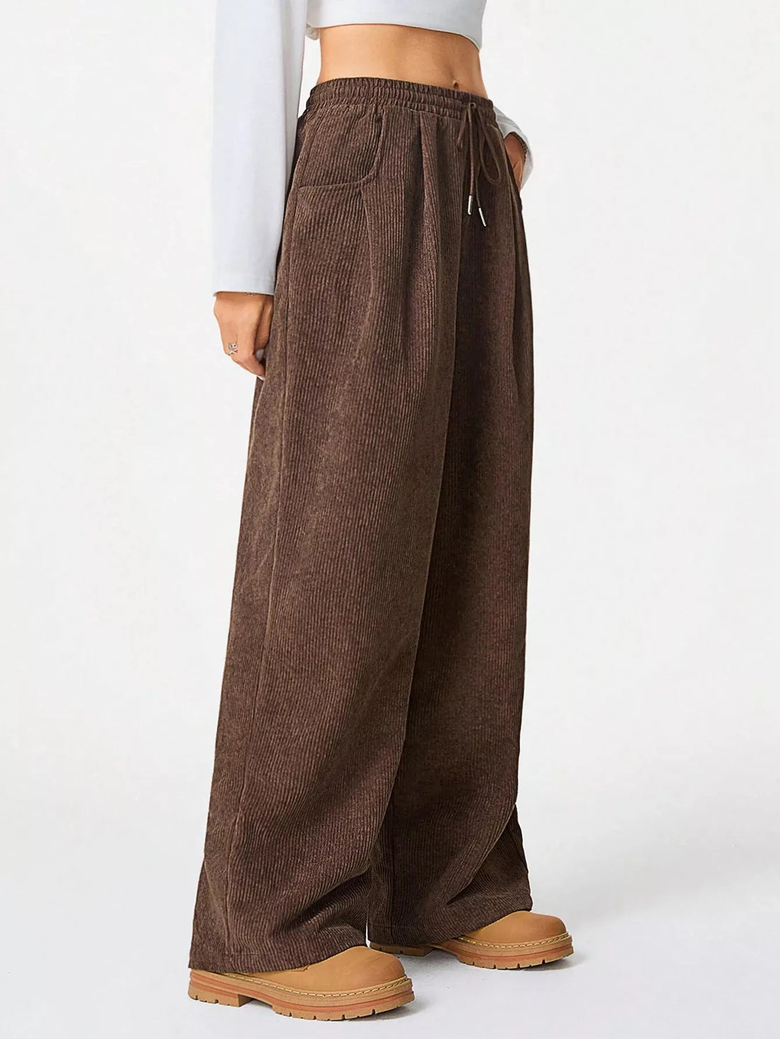Women’s corduroy wide-leg pants for relaxed everyday style